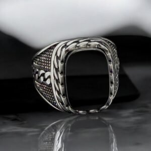 Modern 925 Sterling Silver Gents Ring with Black Onyx Gemstone