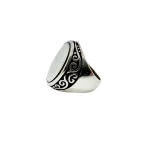 Unique 925 Sterling Silver Gents Ring with Black Onyx Gemstone